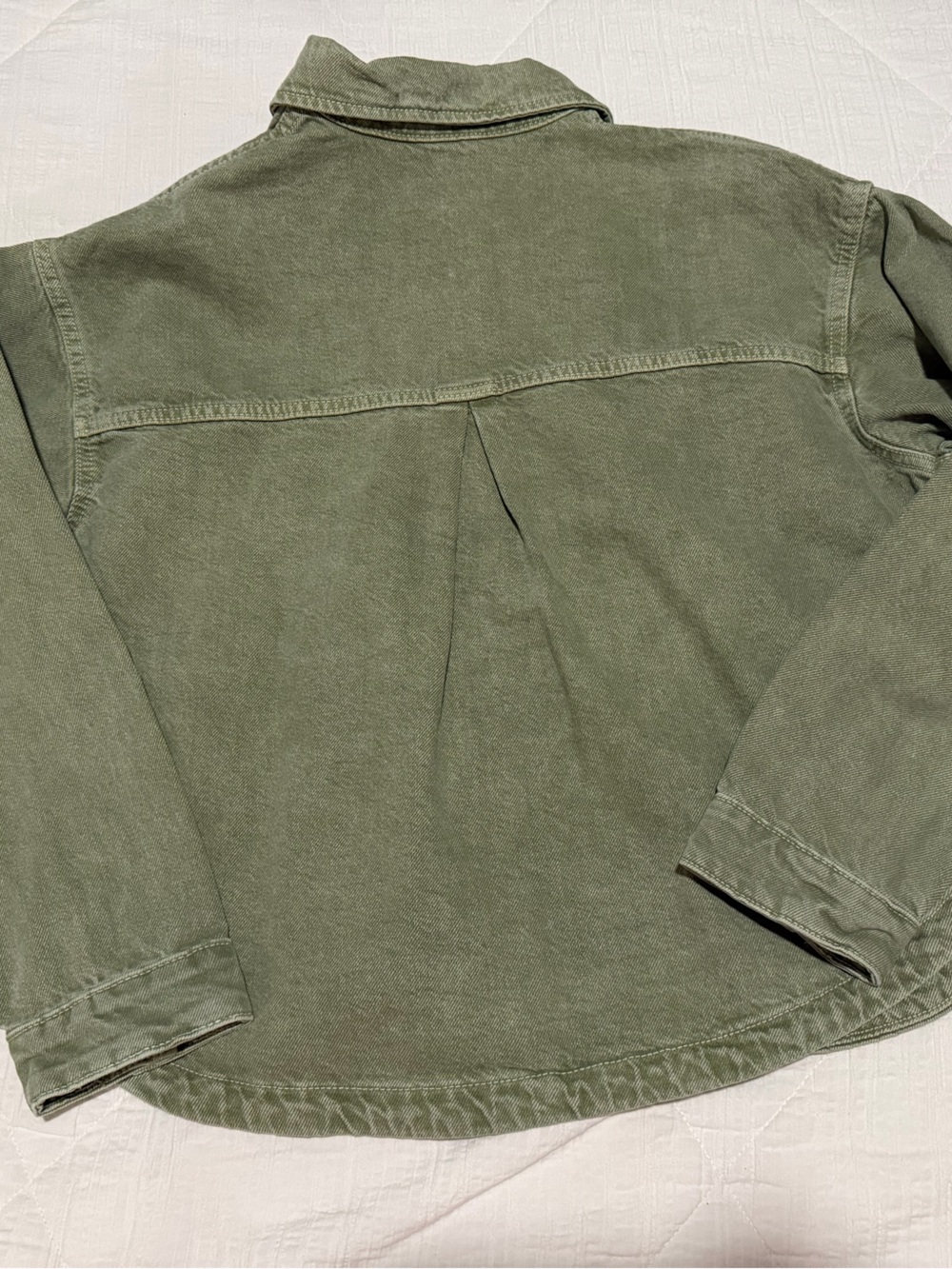 Zara Green Button-Up Patch Pocket Denim Jacket - Picture 2 of 3